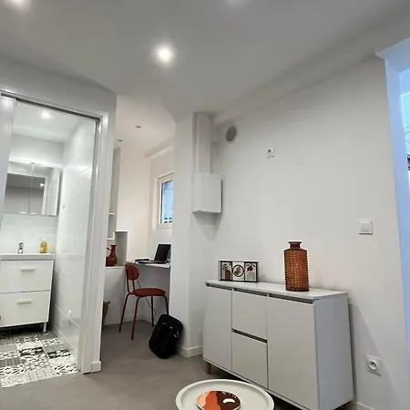 Апартаменты Cosy Avec Grande Terrasse